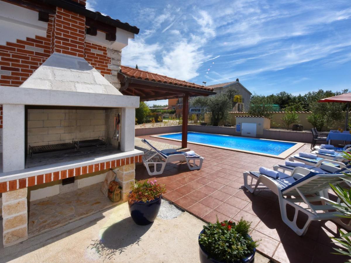 Cherry House Višnjan Εξωτερικό φωτογραφία